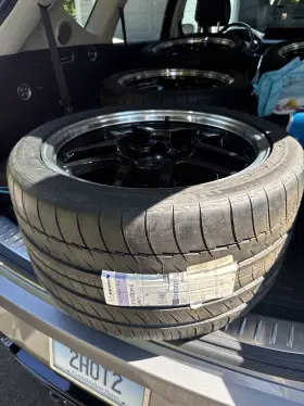 30r18 Michelin 09883 4 Pilot Sport Ps2 315/30r18 98y Ultra-high Performance Summer Tires