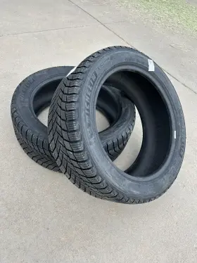 14749 Michelin 2 New 255/45-19 X-ice Snow Tires