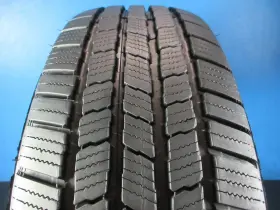 216540654 Michelin Used Defender Ltx M/s 245 75 16 11-12/32 High Tread 1015c 216540654 Michelin Used Defender Ltx M/s 245 75 16 11-12/32 High Tread 1015c