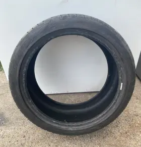 32nds Michelin 38754 P235/40r18 Pilot Sport 4 S 95 Y Used 7/32nds 32nds Michelin 38754 P235/40r18 Pilot Sport 4 S 95 Y Used 7/32nds