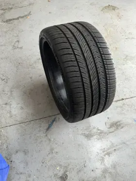 5363-3 Michelin Ps4 All Season Tire 275/30/20 80% Tread Depth