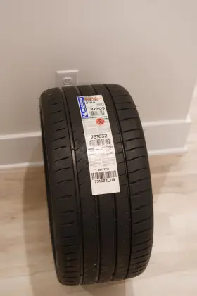 35r19 Michelin 87309 New Pilot Sport 4s 265/35r19 Tire