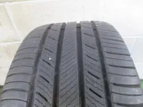 32nds Michelin 92084 P235/45r17 Premier A/s 94 H Used 7/32nds
