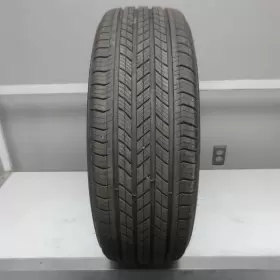 Ut-30525 Michelin 235/60r19 Primacy All Season 103v Tire 8/32nd No Repairs Ut-30525 Michelin 235/60r19 Primacy All Season 103v Tire 8/32nd No Repairs