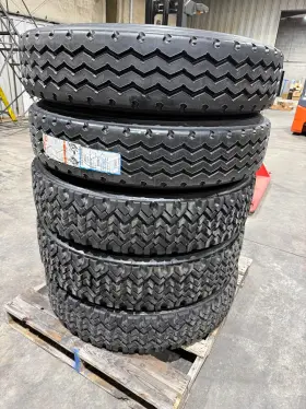 11r24.5 Michelin Xds2 Lot Of 5 Tire 11r24.5. Mechelin General-continental Bfgoodrich Bridgestone