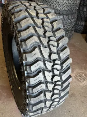 37x12.50r17 Mickey Thompson 90000033654 New Tire Baja Boss M/t Lt Load D 8 Ply Mt Mud