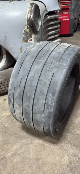 Mtt-3571 Mickey Thompson Et Street R 315/35r17 One