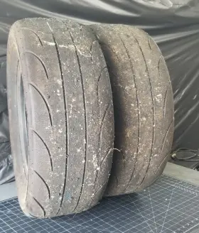 Mtt255613 Mickey Thompson 2 Et Street Drag Radial Dot Tires 235/60-15 - Pair
