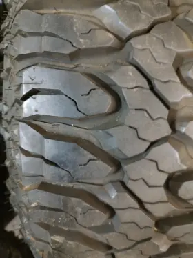 T160006-02 Milestar 5 Rims And Tires For A 4 T160006-02 Milestar 5 Rims And Tires For A 4