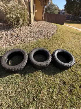 33x12.50r Nexen 1xuln000a 114q Mudding Tires