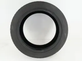 585.da1v05 Nissan Suredrive 245/45 R18 Like New 585.da1v05 Nissan Suredrive 245/45 R18 Like New