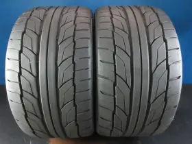 100056230 Nitto 2 Used Nt555 G2 305 30zr 20 8-9/32 And 9/32 Tread No Patch P178