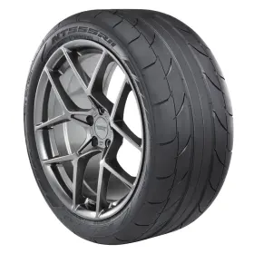 108540 Nitto Nt555rii P285/40r18 96w Quantity Of 2