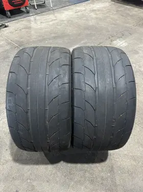 108580 Nitto Nt555 R2 305/35r20 Tires