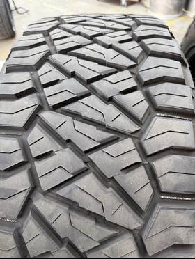 Nitto 217420 Ridge Grapplers 37x13.50r22 / 128q 12pr Set Of 4 Tires