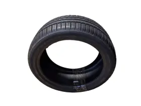 T4298385 Nokian Nos Entyre 2.0 Bsw P 245 40 18 97v Tire T4298385 Nokian Nos Entyre 2.0 Bsw P 245 40 18 97v Tire