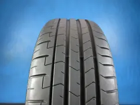 12006548 Pirelli Used P Zero Run Flat 205 40 18 8/32 Tread 1662d