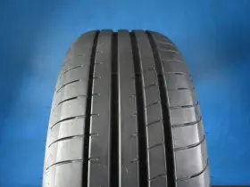 12455878 Pirelli Used Goodyear Eagle F1 Asymmetric 3 Rft 225 40 20 8-9/32 Trd No Patch 2376f