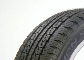 1993600-1n Pirelli P245/50r20 Scorpion Str 102h Bw Tire Qty 1