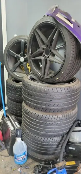 2563300 Pirelli High-performance Tires On 20 Inch Dark Gray Wheels Almost New