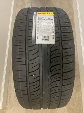 2754400 Pirelli Scorpion