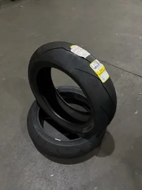 871-1186 Pirelli 3310500 Tire Super Corsa Sp V3 Rear 18 871-1186 Pirelli 3310500 Tire Super Corsa Sp V3 Rear 18