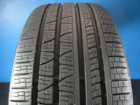 942651451 Pirelli Used Scorpion Verde All Season 275 40 22 8-9/32 High Tread 2609f