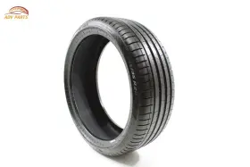 A011822 Pirelli P Zero 20 Inch 245/35 R20 95y 9/32 Nds Oem -one Used Tire