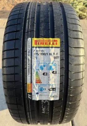2390400 Pirelli One Brand New 275/30r21 98y P Zero Pz4 Luxury Rft Run Flat Bmw Tire