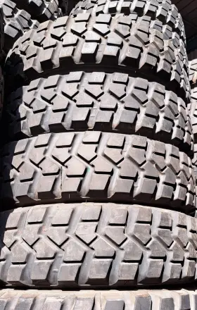 12.5r20 Pirelli Ps22 335/80r20 Ps 22 16ply 95% Tread Take Off 12.5r20 Pirelli Ps22 335/80r20 Ps 22 16ply 95% Tread Take Off