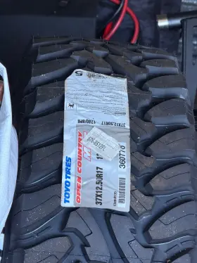 37x12.50r17 Toyo 360770 Open Country Mt Tire