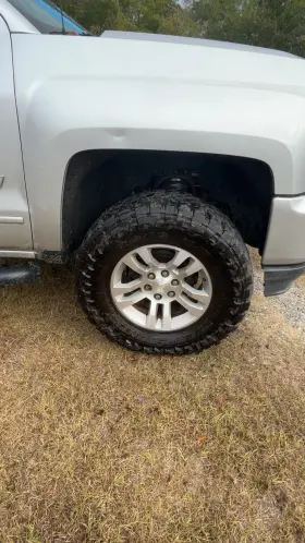 360820 Toyo Open Country M/t 35x12.5x18 128q Mud-terrain Tire