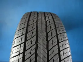 10056558 Uniroyal Used Tiger Paw Touring A/s 215 55 17 10-11/32 High Trd No Patch 2088c 10056558 Uniroyal Used Tiger Paw Touring A/s 215 55 17 10-11/32 High Trd No Patch 2088c