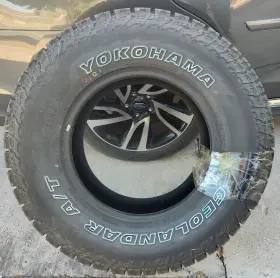 Lt28570r17 Yokohama 121/118s Tire Geolandar A/t Lt285/70r17 Brand New