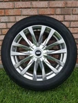 Oem Cadillac Escalade 22 Inch Wheels Tires - Also Fit Gmc And Chevy Trucks Suv's New. Price: $1995.00.