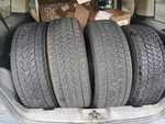 4 Bridgestone Blizzak DM-V2 235/65R18 Tires Used. Price: $319.99.