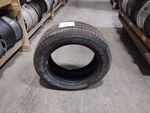 275/55 R20 113T Tire Bridgestone Dueler H/l 11/32 Tread Depth 3182616 Used. Price: $134.00.