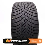 Set Of Used 255/35R19 Pirelli Cinturato Weatheractive 96Y 9-10/32. Price: $344.38.
