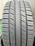 Tire Michelin Defender 235/45R19 99H DOT.3323 9.75/32 Used. Price: $151.99.